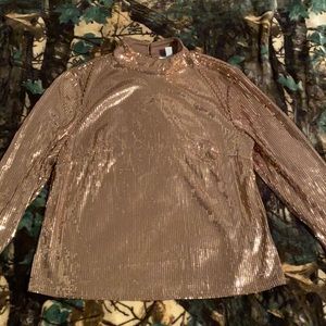 Gold sequin women’s top! Size large.
